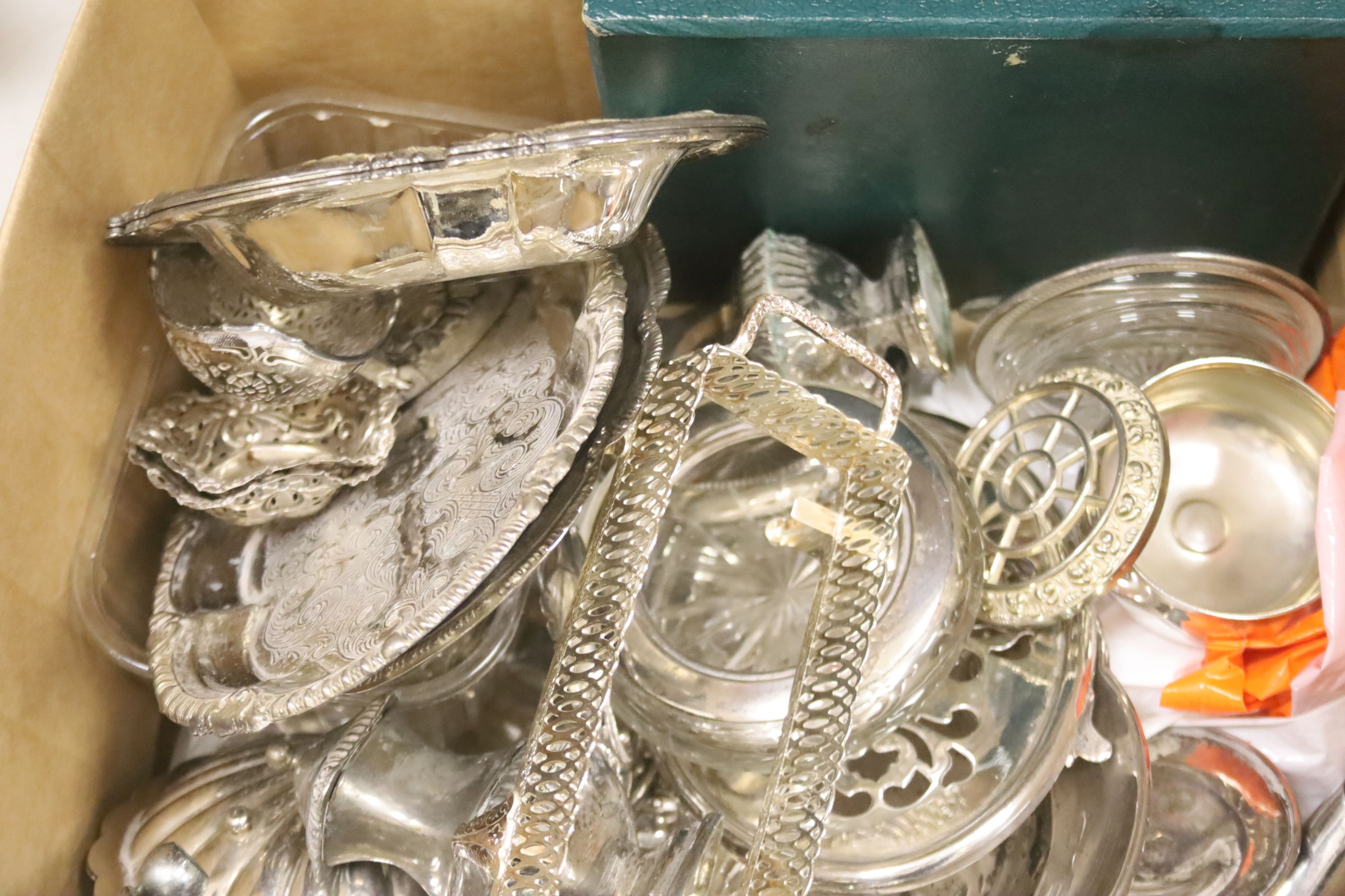 A quantity of silver plated wares